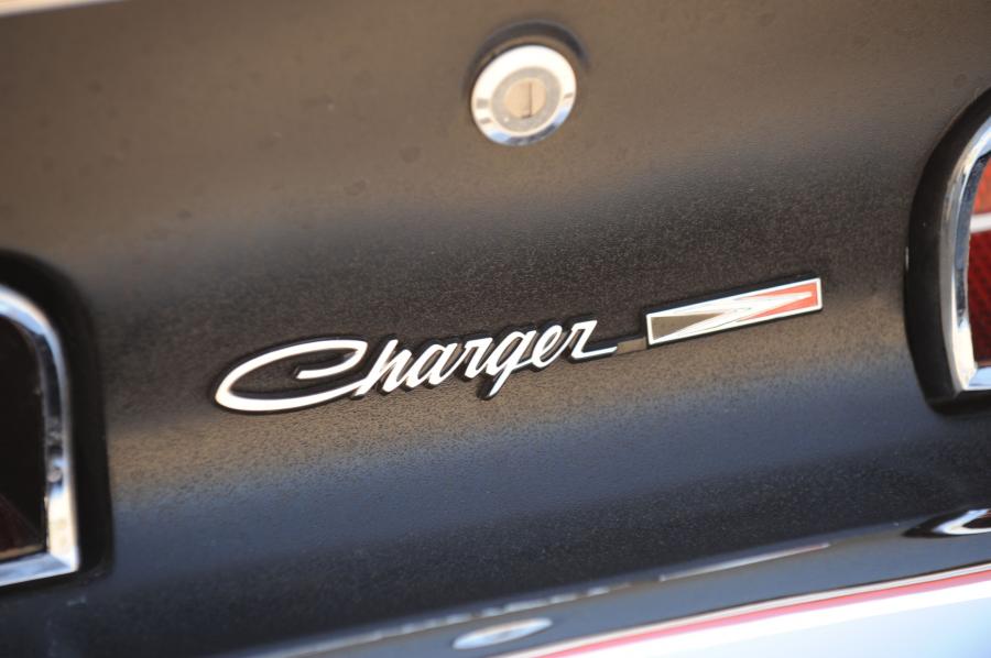  Dodge Charger Daytona 1969 года  (фото 18 из 48)